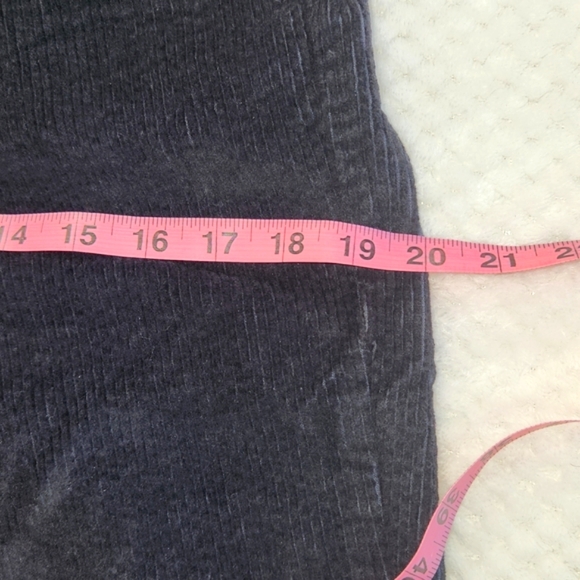 LEVI'S 721 BLACK CORDUROY JEANS WOMENS SIZE 10 MEDIUM  W30 L30 NEW WITH … - Picture 4 of 7